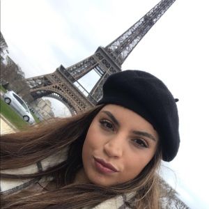 Meet your Posher, Itzel